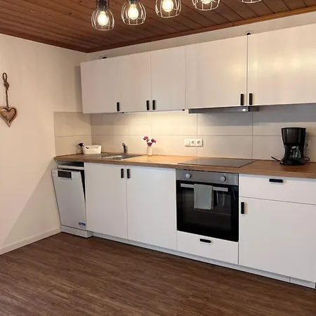 Haus Schoenblick 2 Διαμέρισμα *